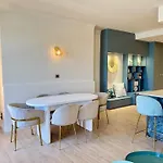 Port De Apartment *