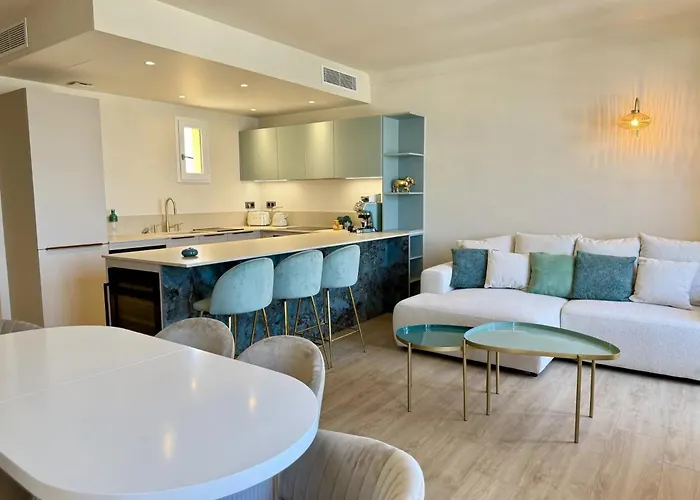 Port De * Saint-Tropez